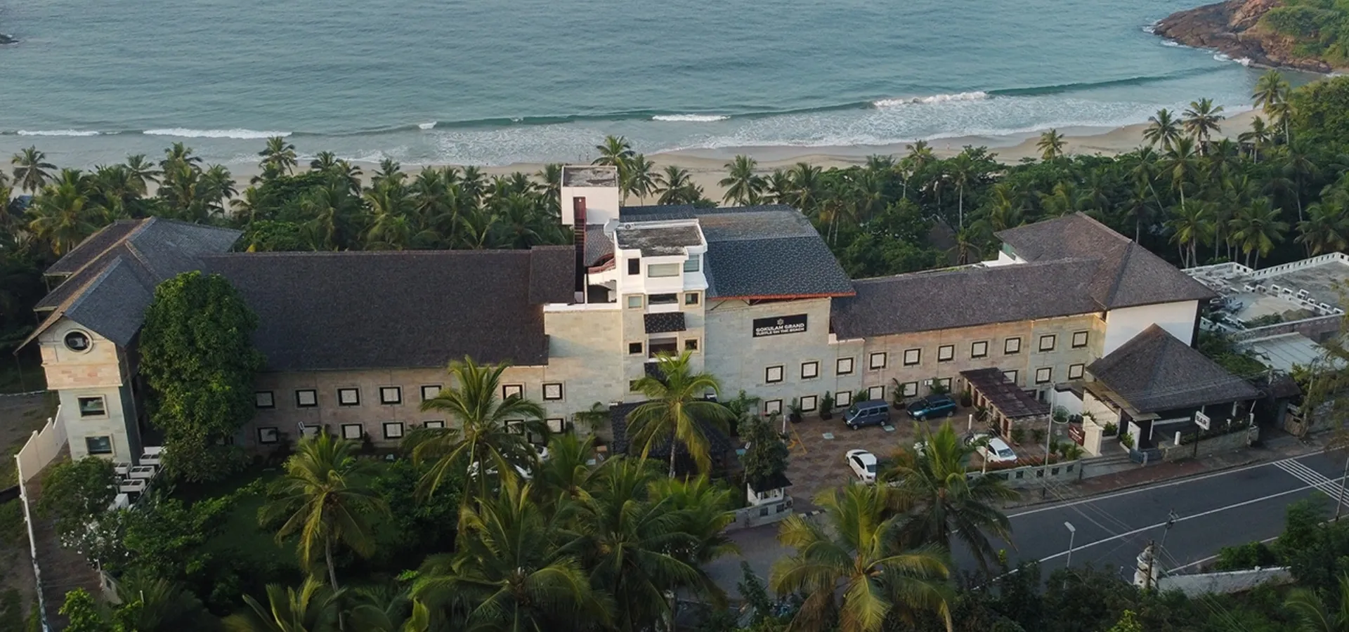 What Should I Know Before Booking A Wedding Venue In A Hotel?